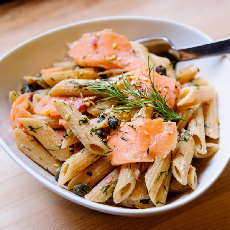 Smoked Salmon, Spinach, Cheese, Cream Sauce, Penne (3 lbs)